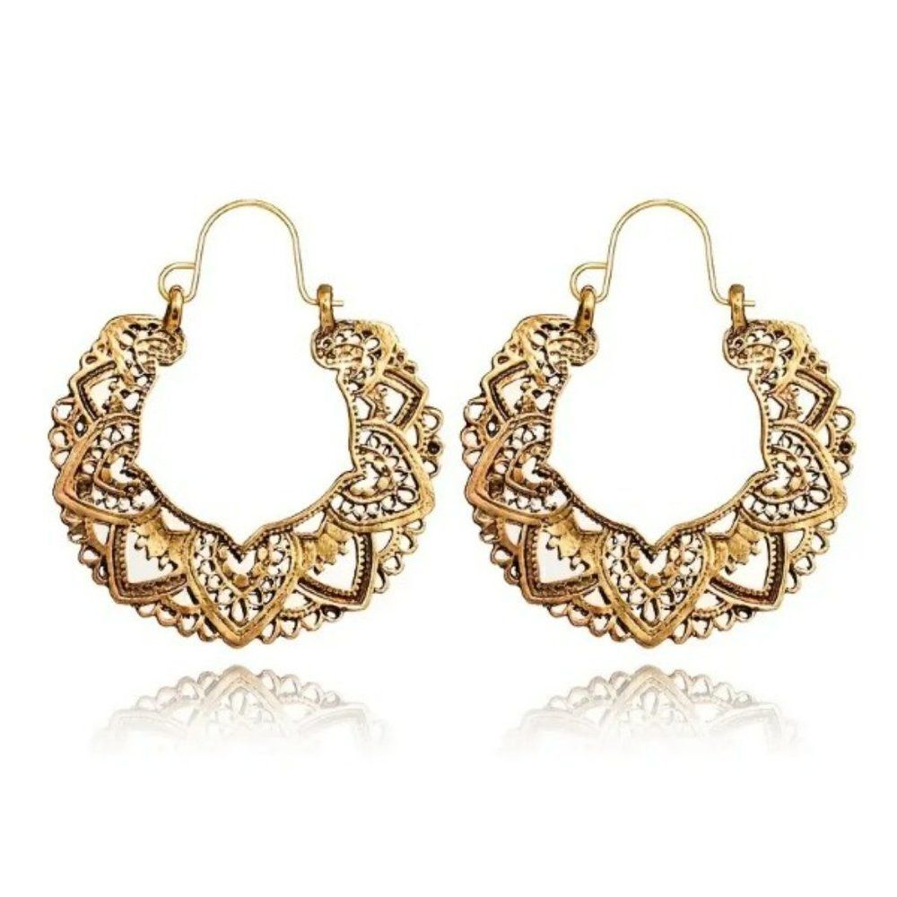 GOLD BOHO DANGLE EARRINGS 